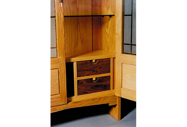 Cabinet in Red Oak and Walnut with Vintage Glass - detail